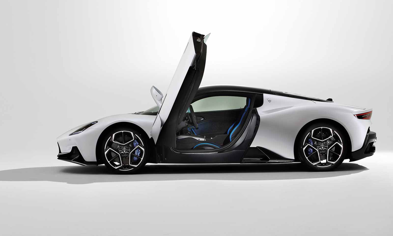 Maserati MC20