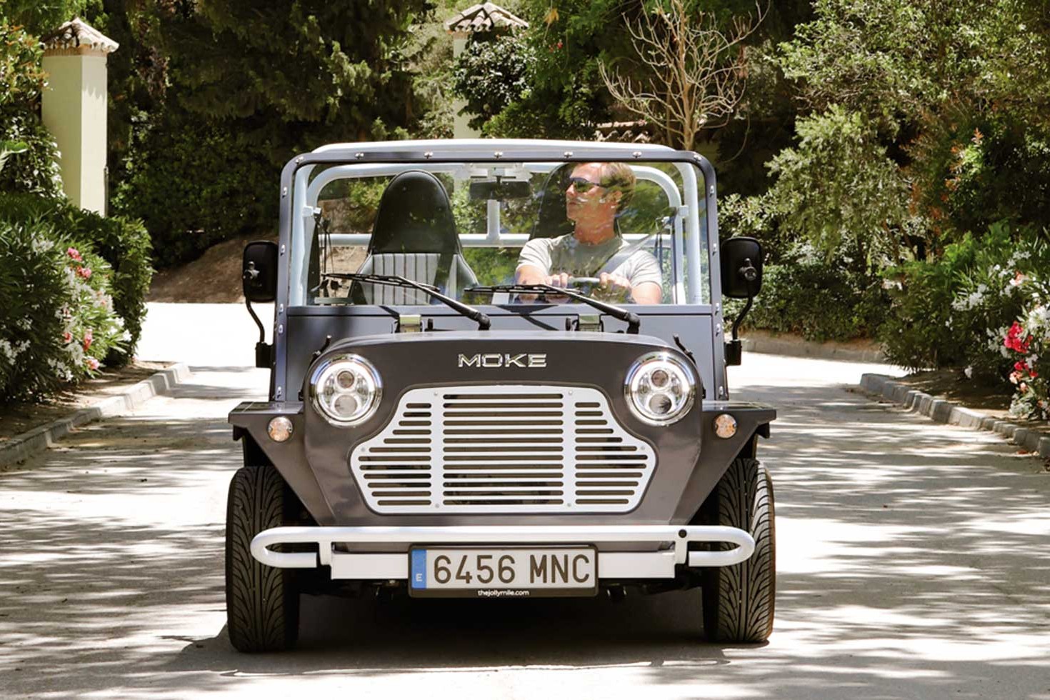 Jolly Mile in a MOKE